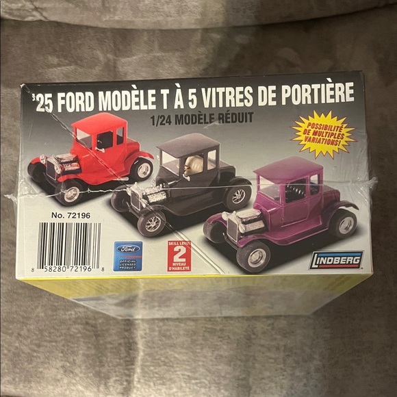NIB Lindbergh ‘25 Ford 5 Window Tall T Model Kit - Picture 6 of 7